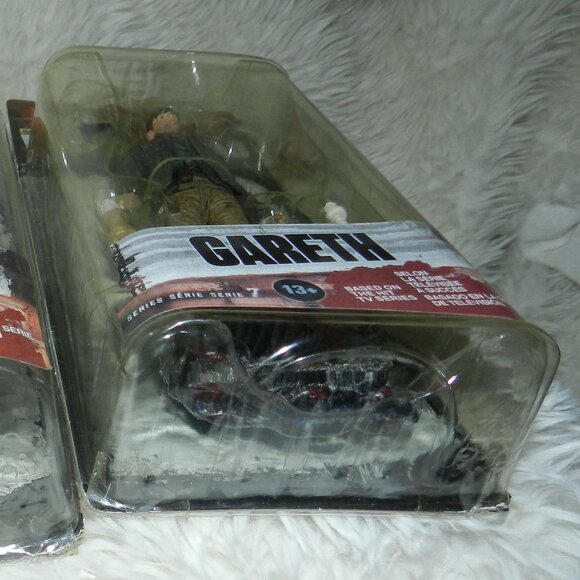 The Walking Dead 5” Gareth Action Figure TV Series 7 AMC🆕📦🏃💨⚡🚚 - Picture 9 of 16